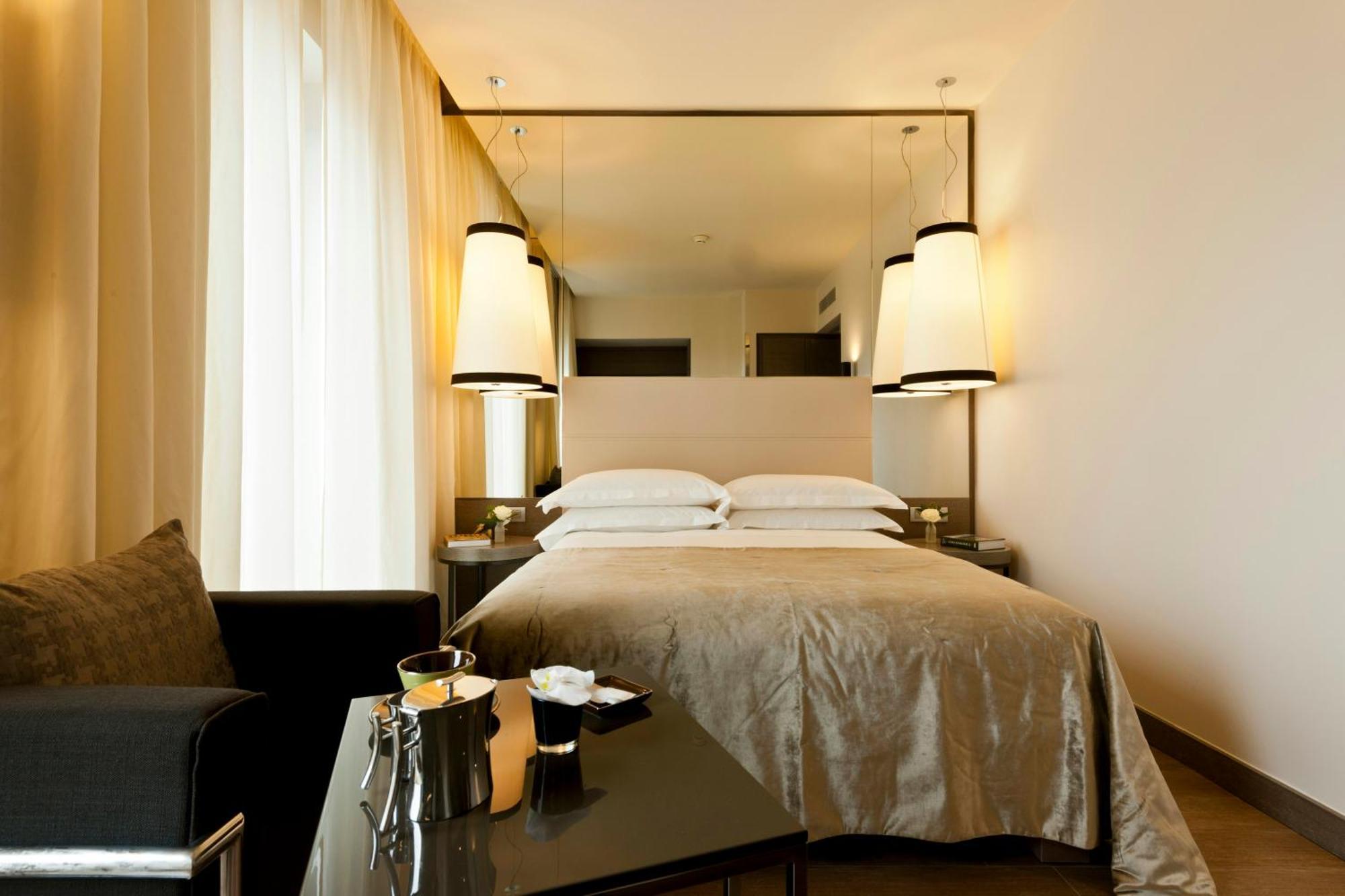 Deluxe Double or Twin Room View